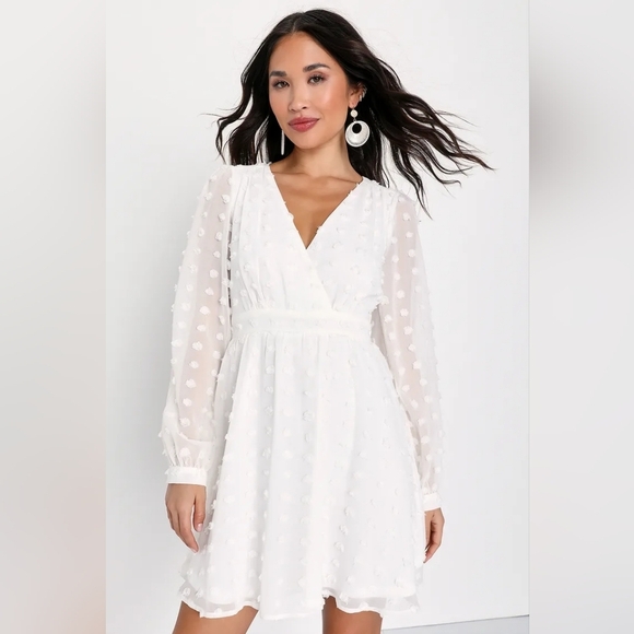 Lulus Dresses & Skirts - Lulus Always on Repeat White Clip Dot Long Sleeve Mini Dress